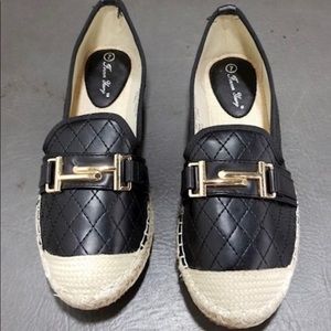 FOREVER YOUNG Jacob's Espadrille Flats 7  💫NWOT